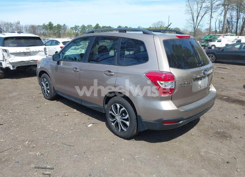 Photo 3 of 2014 Subaru Forester 2.5I PREMIUM (VIN JF2SJAEC4EH421695)