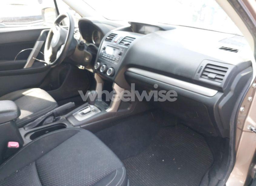 Photo 5 of 2014 Subaru Forester 2.5I PREMIUM (VIN JF2SJAEC4EH421695)
