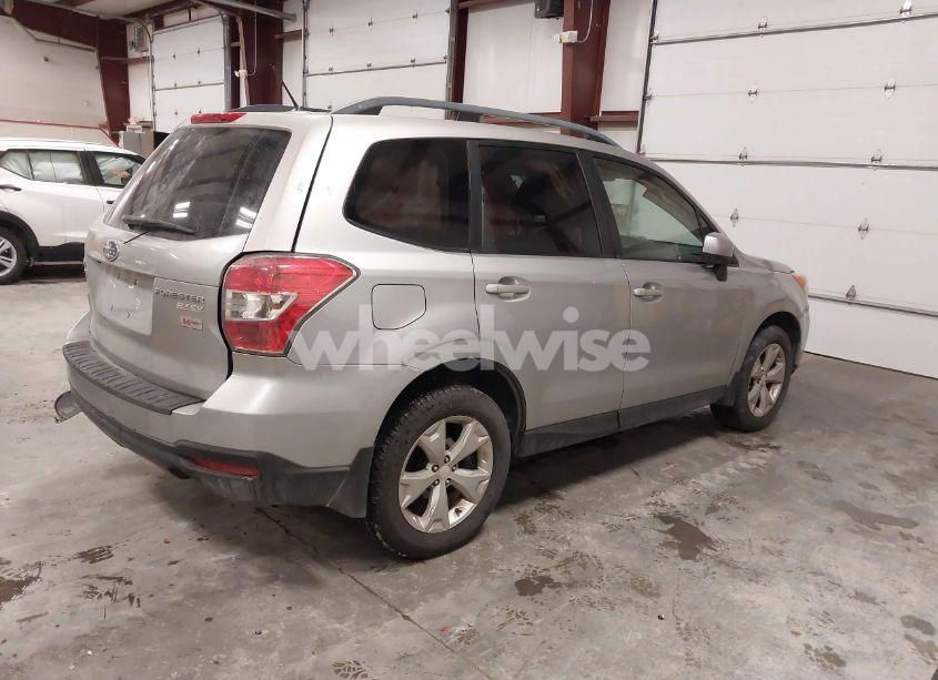 Photo 4 of 2014 Subaru Forester 2.5I PREMIUM (VIN JF2SJAEC4EH426170)