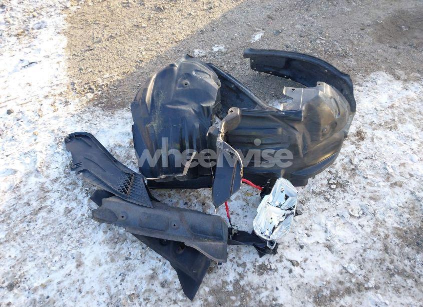 Photo 12 of 2014 Subaru Forester 2.5I PREMIUM (VIN JF2SJAEC4EH449836)