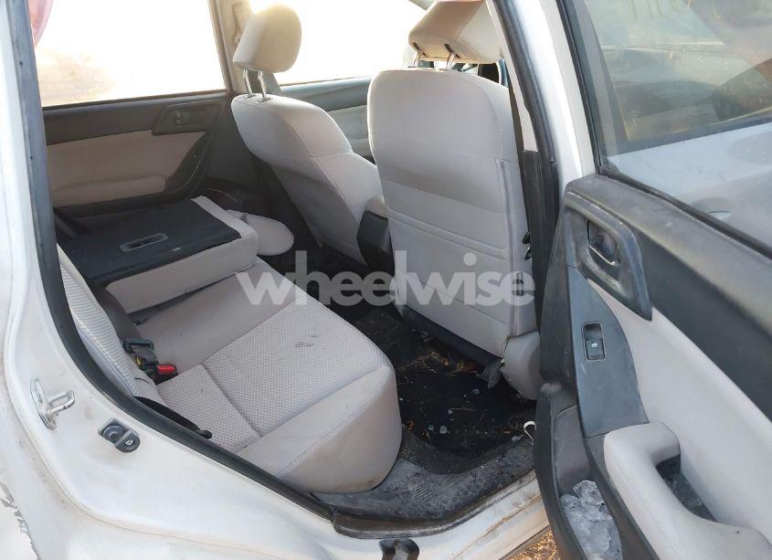 Photo 8 of 2014 Subaru Forester 2.5I PREMIUM (VIN JF2SJAEC4EH453353)