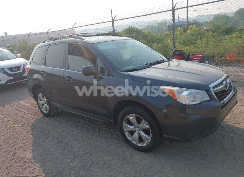 2014 Subaru Forester 2.5I PREMIUM (VIN JF2SJAEC4EH467916) main photo