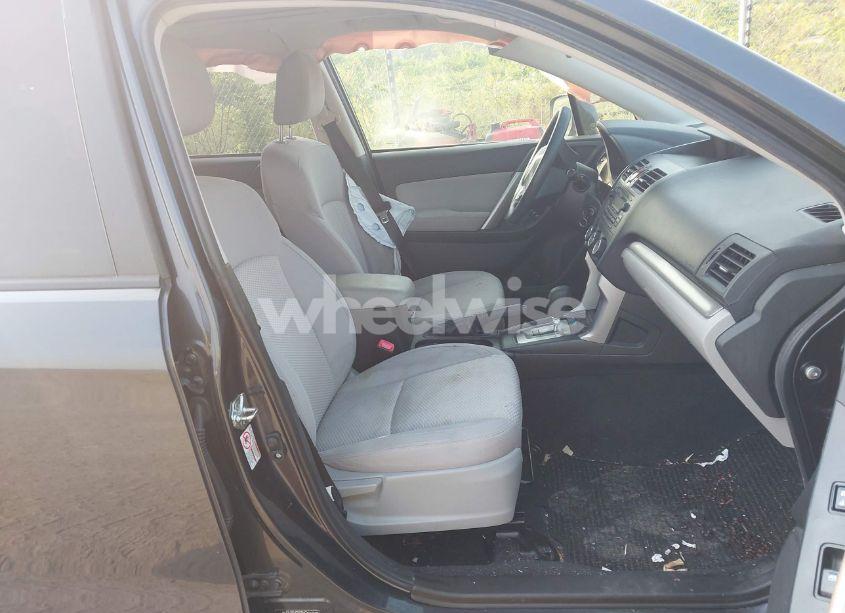 Photo 5 of 2014 Subaru Forester 2.5I PREMIUM (VIN JF2SJAEC4EH467916)