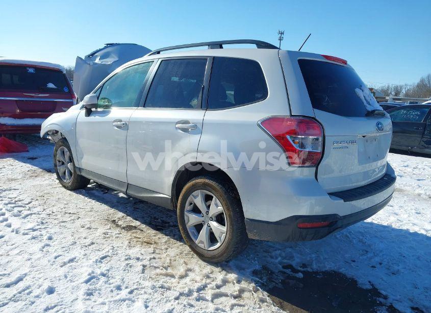 Photo 3 of 2014 Subaru Forester 2.5I PREMIUM (VIN JF2SJAEC4EH505791)