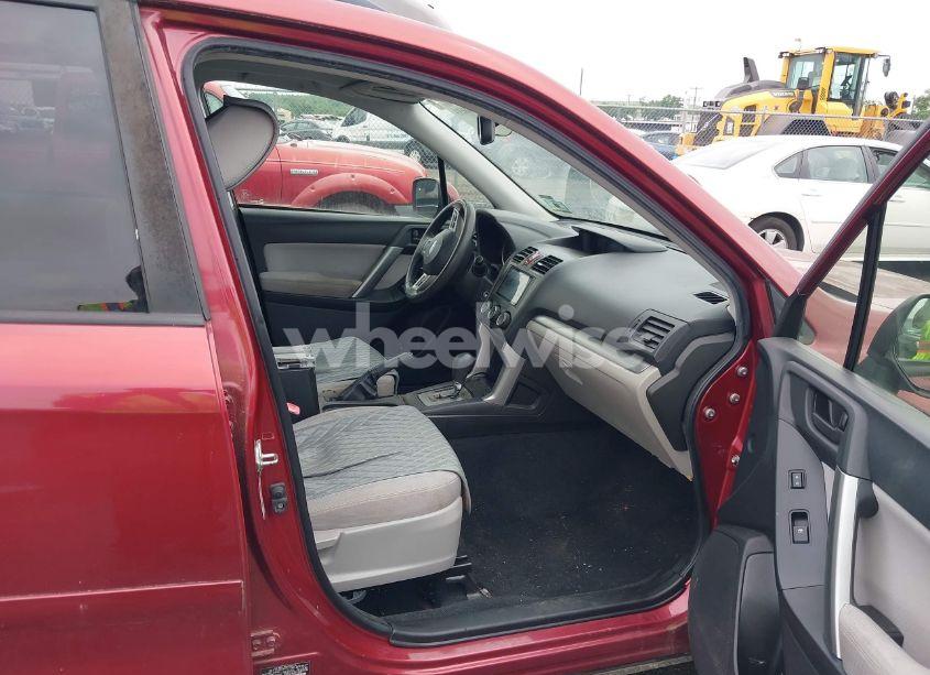 Photo 5 of 2014 Subaru Forester 2.5I PREMIUM (VIN JF2SJAEC4EH510540)