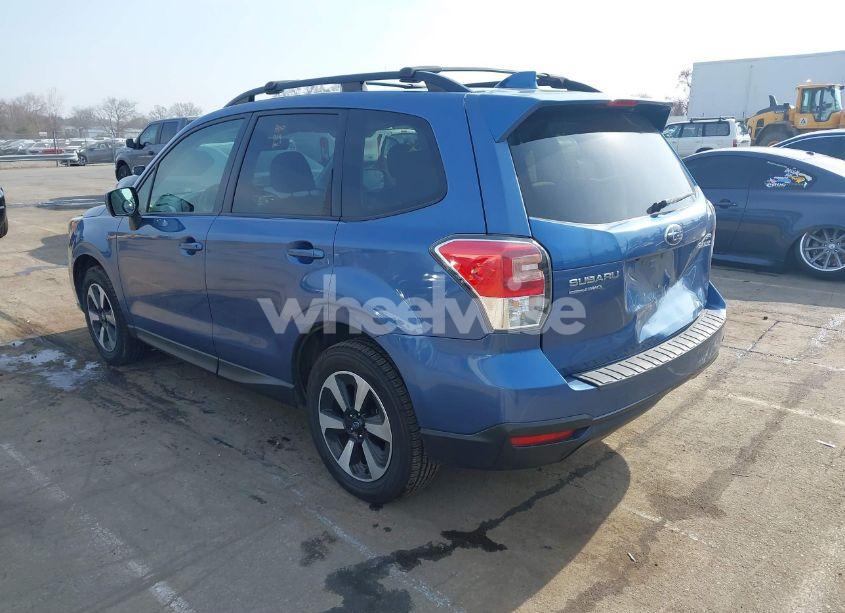 Photo 3 of 2017 Subaru Forester 2.5I PREMIUM (VIN JF2SJAEC4HH417442)