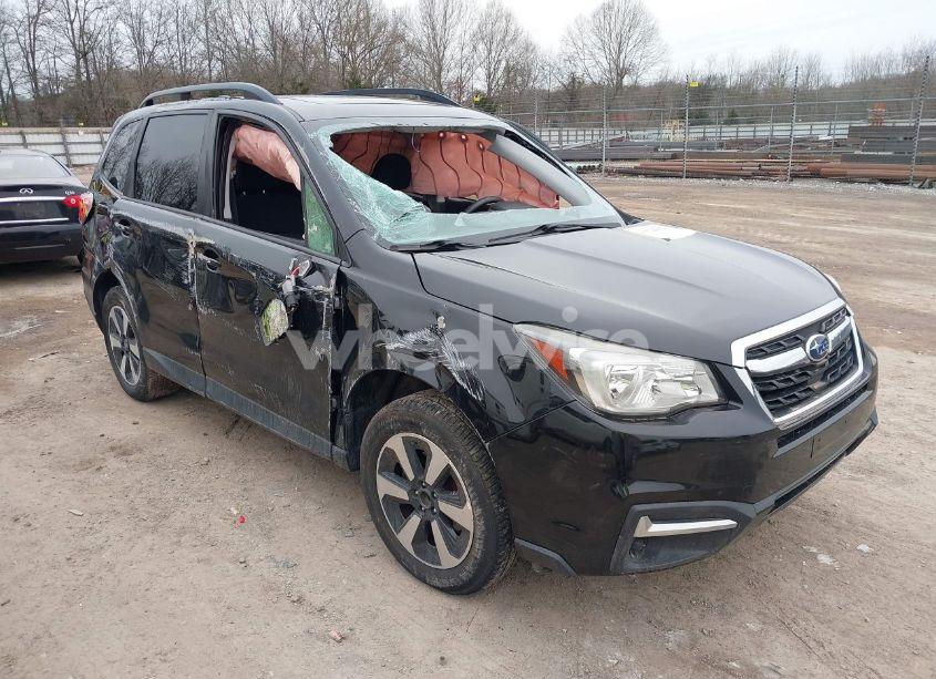 2017 Subaru Forester 2.5I PREMIUM (VIN JF2SJAEC4HH474871) main photo