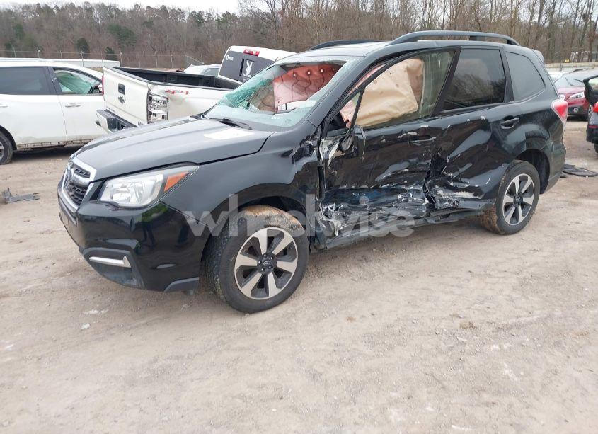 Photo 2 of 2017 Subaru Forester 2.5I PREMIUM (VIN JF2SJAEC4HH474871)
