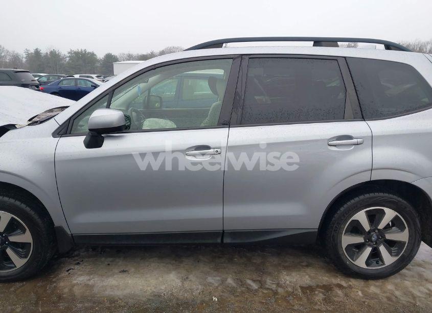 Photo 14 of 2017 Subaru Forester 2.5I PREMIUM (VIN JF2SJAEC4HH489208)