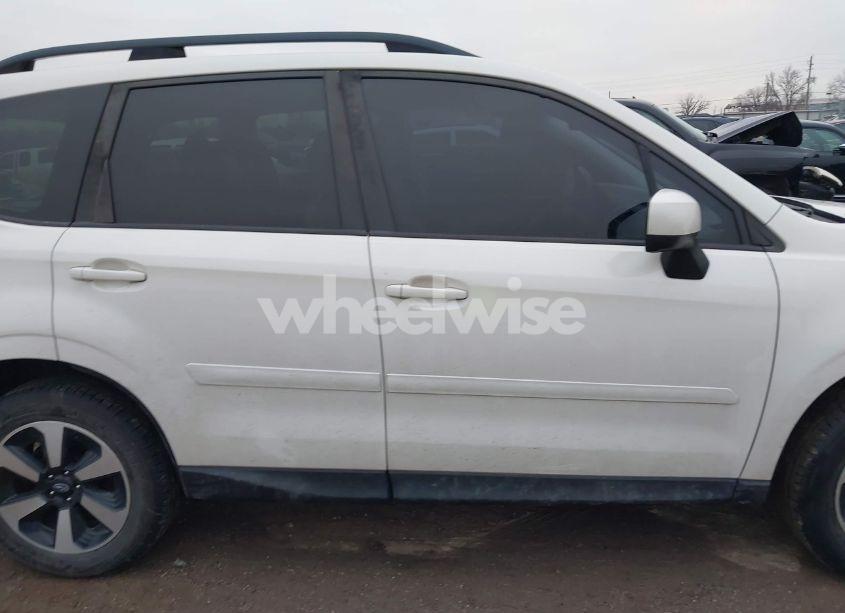 Photo 13 of 2017 Subaru Forester 2.5I PREMIUM (VIN JF2SJAEC4HH549603)