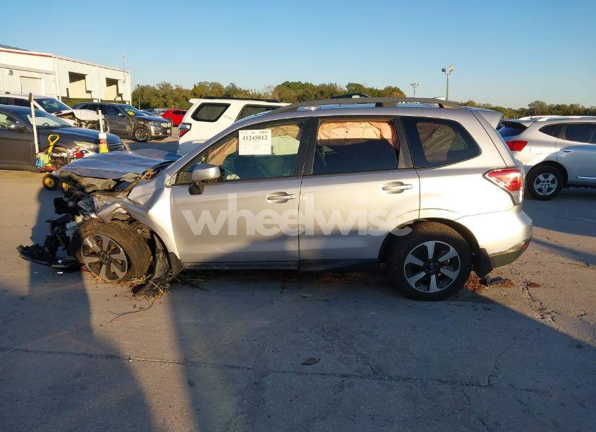 Photo 14 of 2017 Subaru Forester 2.5I PREMIUM (VIN JF2SJAEC4HH553943)