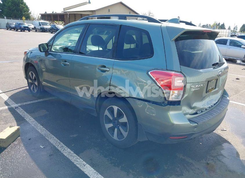 Photo 3 of 2018 Subaru Forester 2.5I PREMIUM (VIN JF2SJAEC4JH503386)