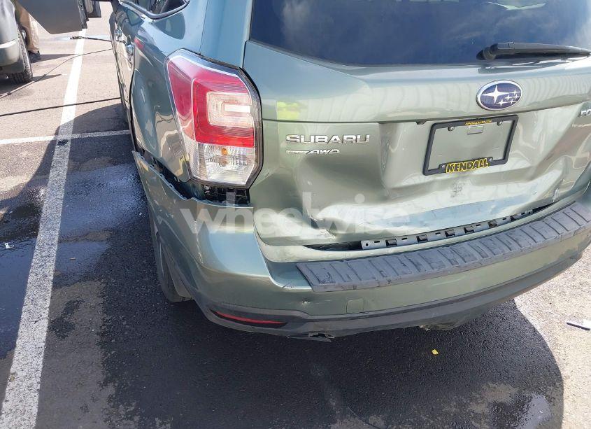 Photo 6 of 2018 Subaru Forester 2.5I PREMIUM (VIN JF2SJAEC4JH503386)