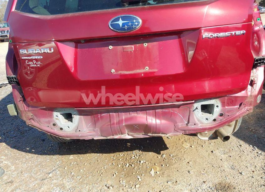 Photo 18 of 2018 Subaru Forester 2.5I PREMIUM (VIN JF2SJAEC4JH539983)