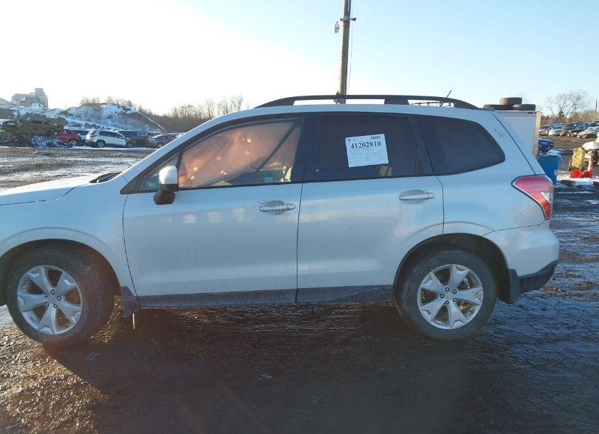 Photo 14 of 2014 Subaru Forester 2.5I PREMIUM (VIN JF2SJAEC5EH521451)