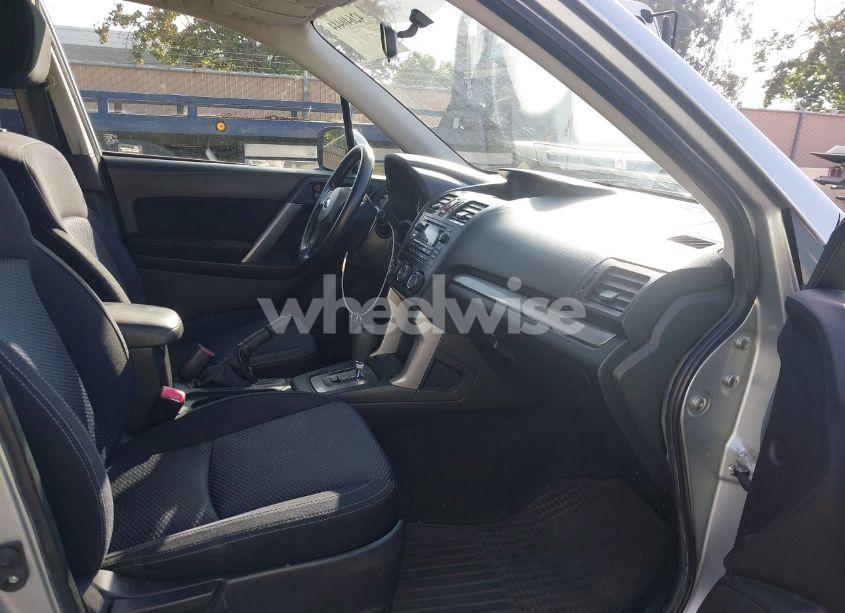 Photo 5 of 2014 Subaru Forester 2.5I PREMIUM (VIN JF2SJAEC5EH551632)