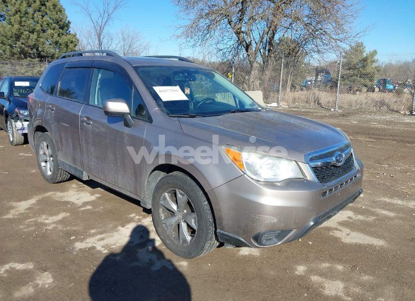 2014 Subaru Forester 2.5I PREMIUM (VIN JF2SJAEC5EH555261) main photo