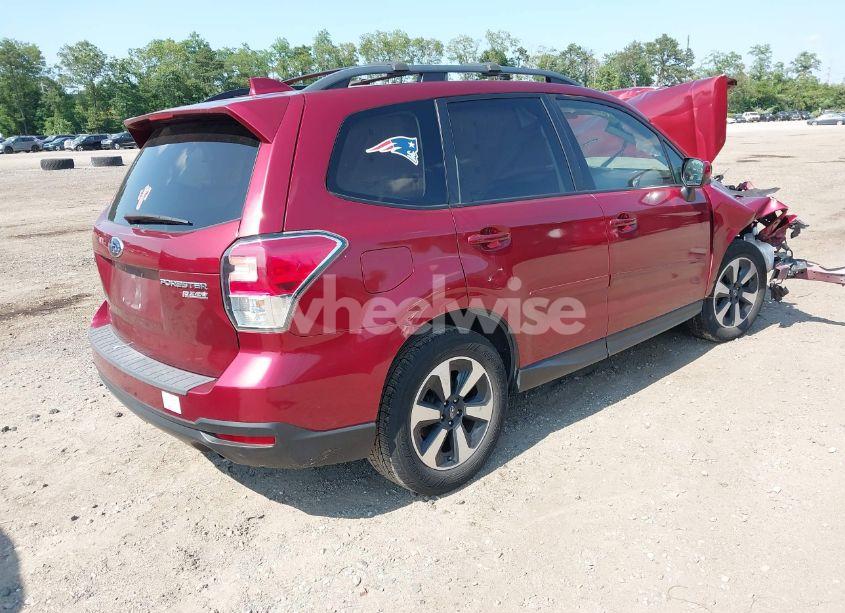 Photo 4 of 2017 Subaru Forester 2.5I PREMIUM (VIN JF2SJAEC5HH409270)