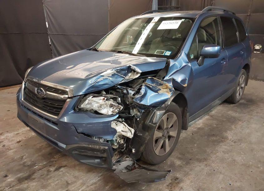 Photo 2 of 2017 Subaru Forester 2.5I PREMIUM (VIN JF2SJAEC5HH496572)