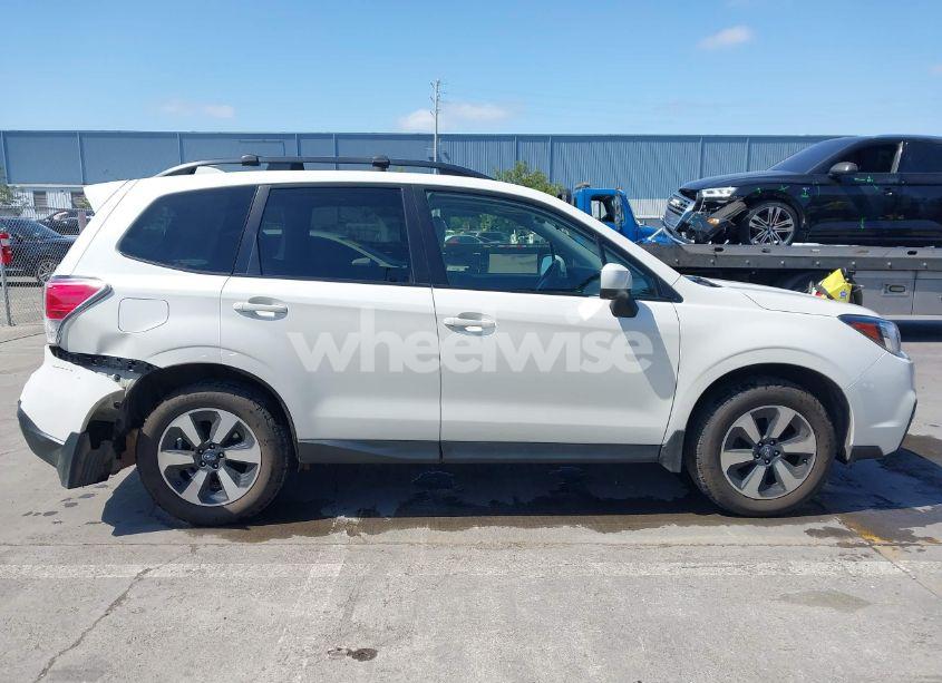 Photo 13 of 2017 Subaru Forester 2.5I PREMIUM (VIN JF2SJAEC5HH526184)