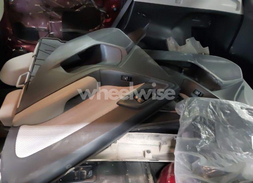 Photo 12 of 2017 Subaru Forester 2.5I PREMIUM (VIN JF2SJAEC5HH576910)