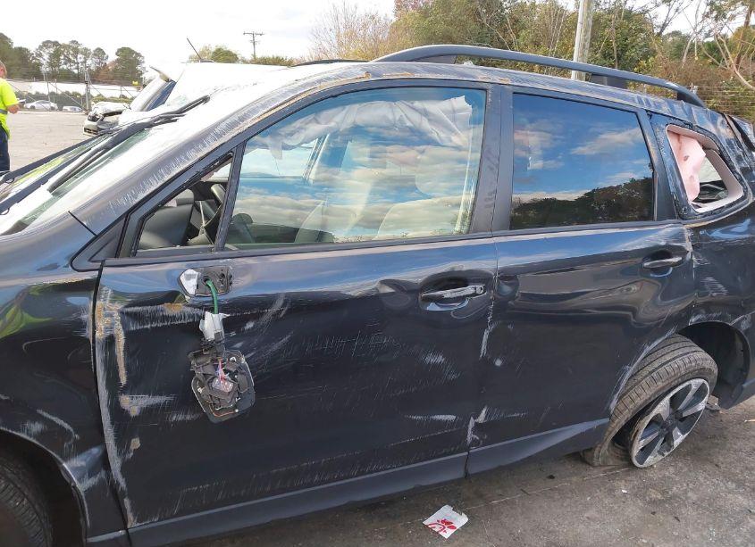 Photo 15 of 2018 Subaru Forester 2.5I PREMIUM (VIN JF2SJAEC5JH454473)