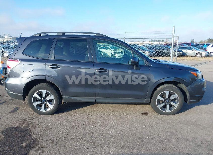 Photo 14 of 2018 Subaru Forester 2.5I PREMIUM (VIN JF2SJAEC5JH608048)