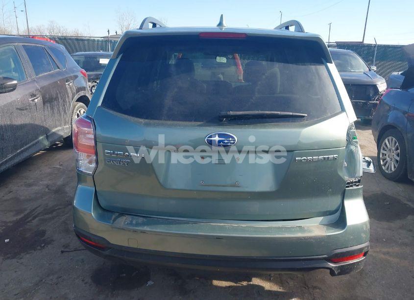Photo 16 of 2018 Subaru Forester 2.5I PREMIUM (VIN JF2SJAEC5JH613346)