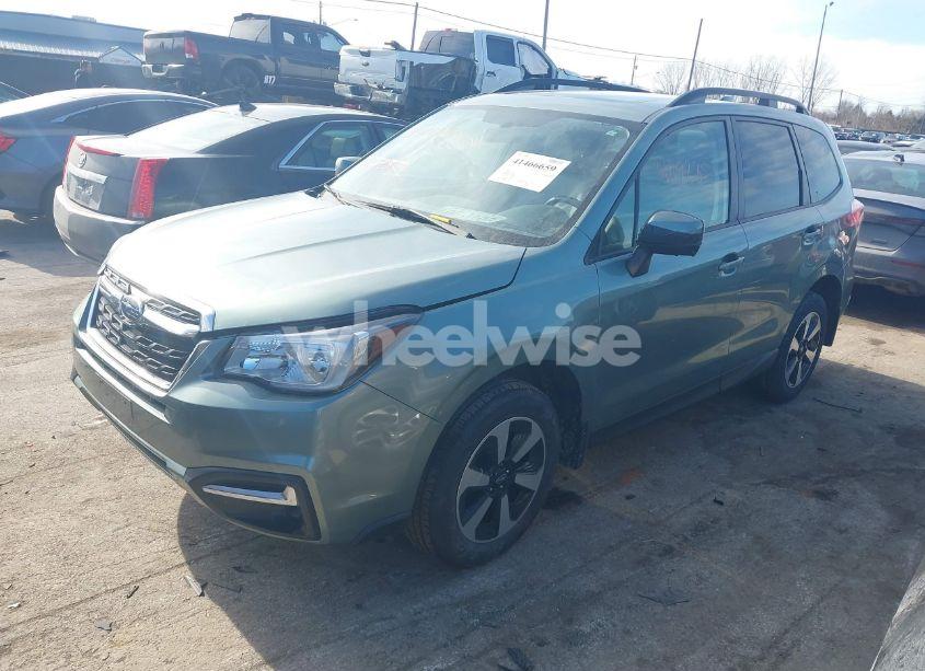 Photo 2 of 2018 Subaru Forester 2.5I PREMIUM (VIN JF2SJAEC5JH613346)