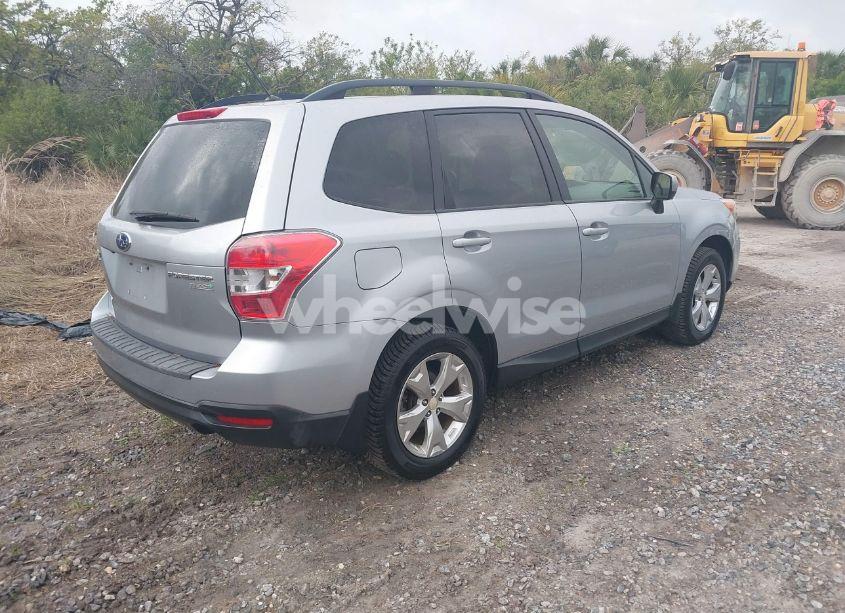 Photo 4 of 2014 Subaru Forester 2.5I PREMIUM (VIN JF2SJAEC6EH402095)