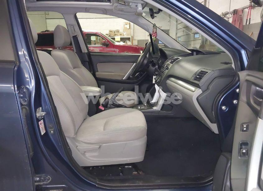 Photo 5 of 2014 Subaru Forester 2.5I PREMIUM (VIN JF2SJAEC6EH521877)