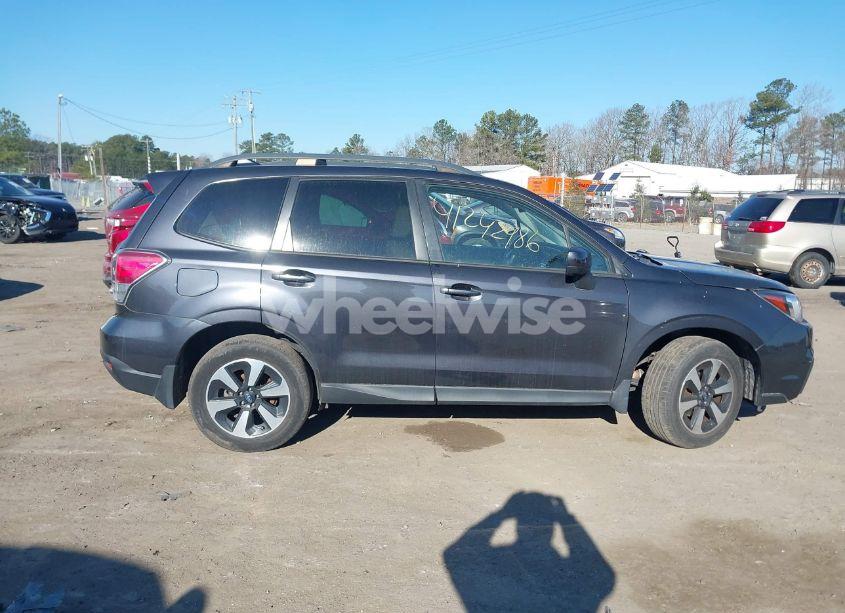 Photo 13 of 2017 Subaru Forester 2.5I PREMIUM (VIN JF2SJAEC6HH415112)