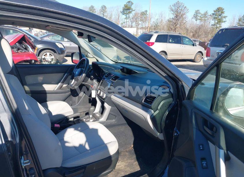 Photo 5 of 2017 Subaru Forester 2.5I PREMIUM (VIN JF2SJAEC6HH415112)