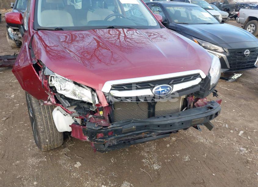 Photo 6 of 2018 Subaru Forester 2.5I PREMIUM (VIN JF2SJAEC6JH407260)