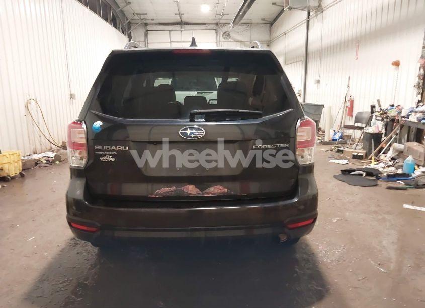 Photo 16 of 2018 Subaru Forester 2.5I PREMIUM (VIN JF2SJAEC6JH497302)
