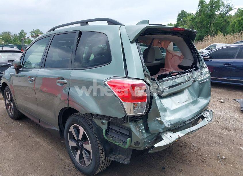 Photo 19 of 2018 Subaru Forester 2.5I PREMIUM (VIN JF2SJAEC6JH605126)