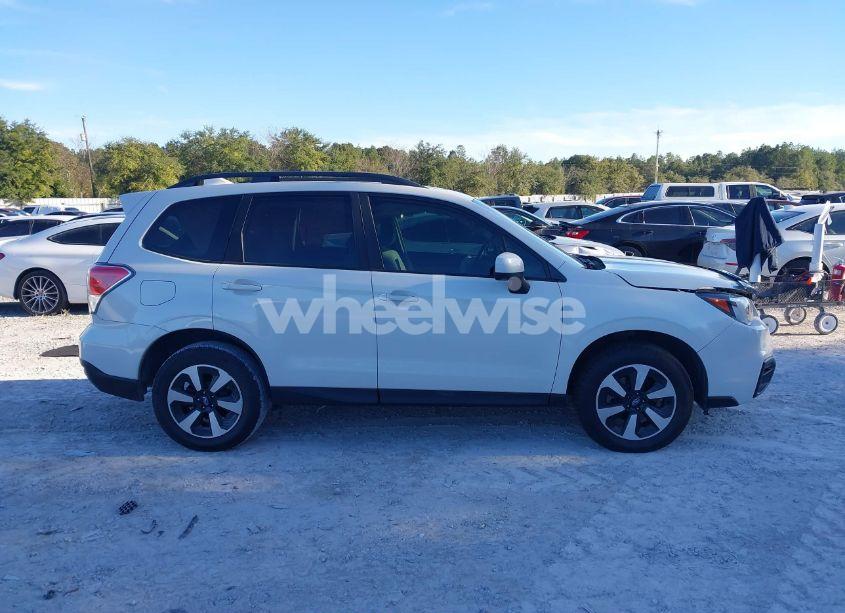 Photo 13 of 2017 Subaru Forester 2.5I PREMIUM (VIN JF2SJAEC7HH405060)