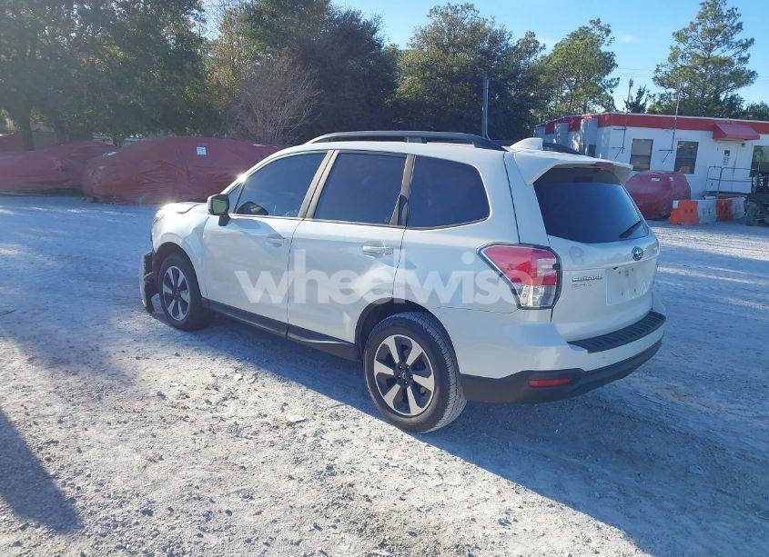 Photo 3 of 2017 Subaru Forester 2.5I PREMIUM (VIN JF2SJAEC7HH405060)