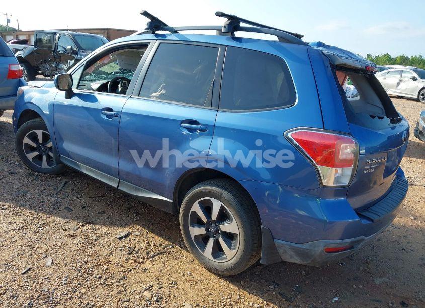 Photo 3 of 2017 Subaru Forester 2.5I PREMIUM (VIN JF2SJAEC7HH463847)
