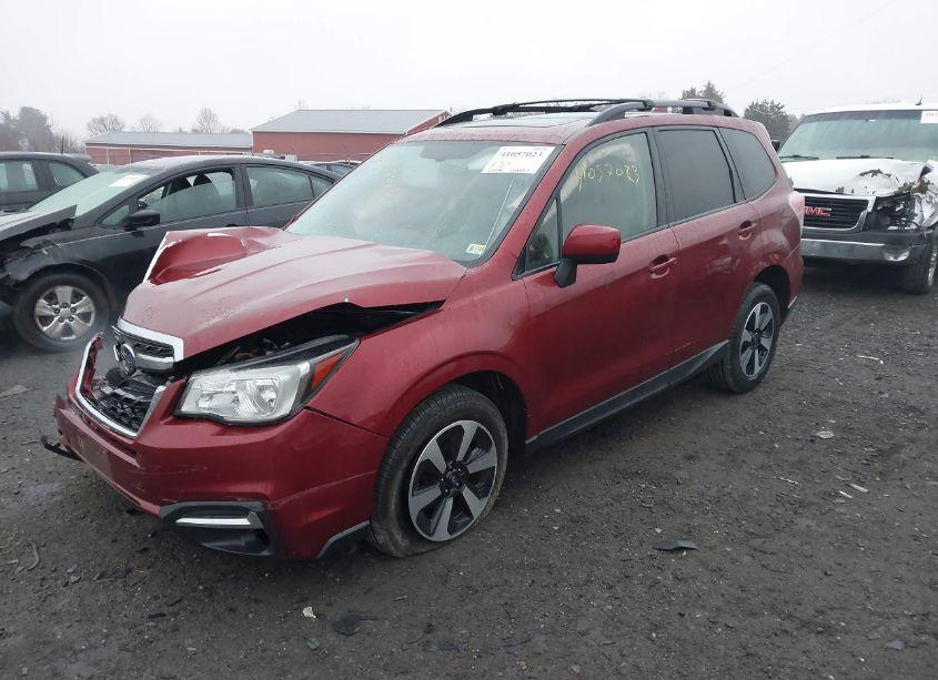 Photo 2 of 2017 Subaru Forester 2.5I PREMIUM (VIN JF2SJAEC7HH524114)