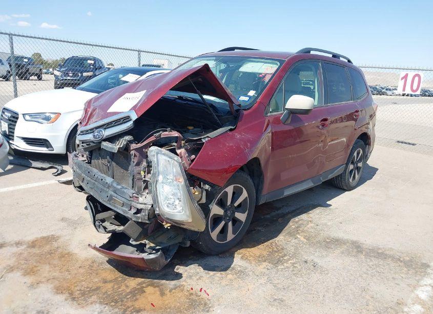 Photo 2 of 2017 Subaru Forester 2.5I PREMIUM (VIN JF2SJAEC7HH531497)