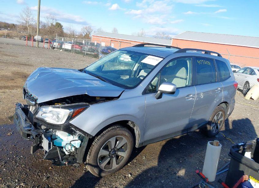 Photo 14 of 2018 Subaru Forester 2.5I PREMIUM (VIN JF2SJAEC7JH423094)