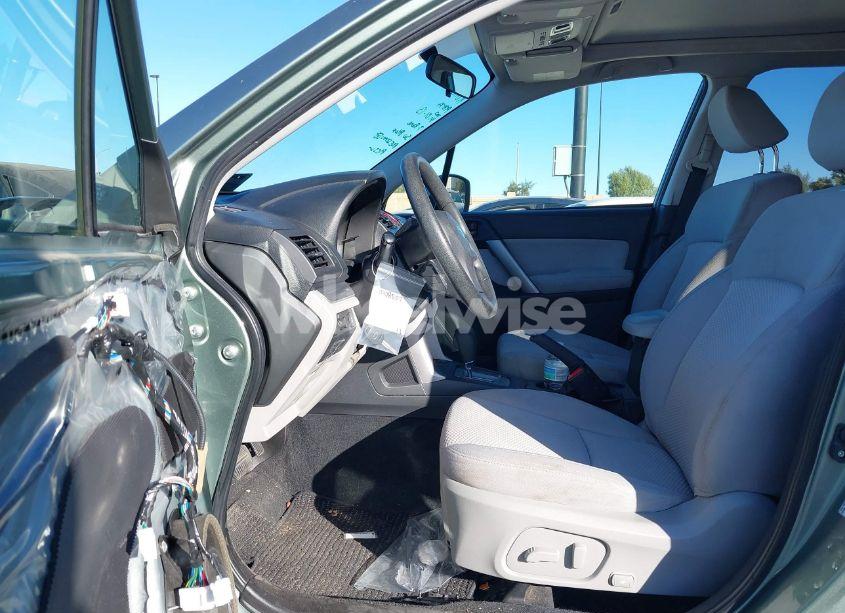 Photo 5 of 2014 Subaru Forester 2.5I PREMIUM (VIN JF2SJAEC8EH402454)