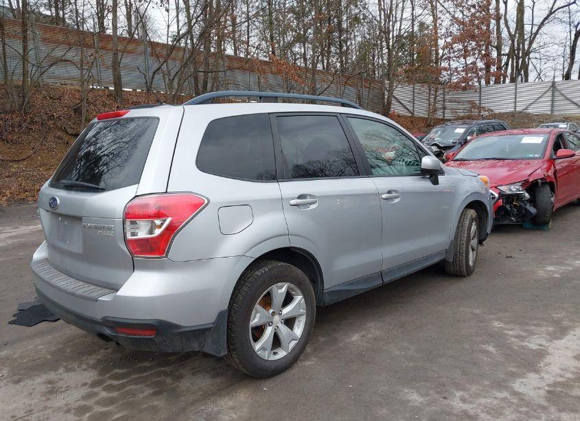 Photo 4 of 2014 Subaru Forester 2.5I PREMIUM (VIN JF2SJAEC8EH531617)