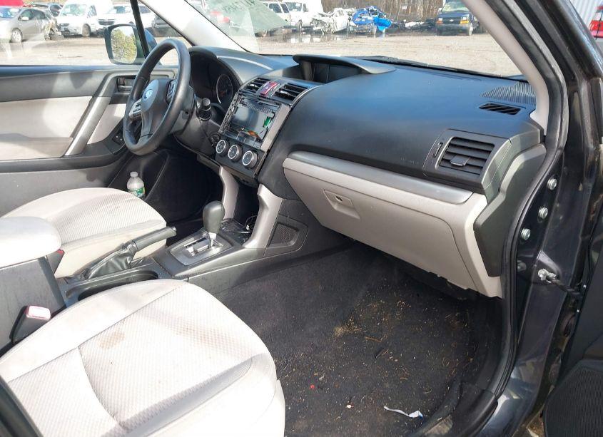 Photo 5 of 2014 Subaru Forester 2.5I PREMIUM (VIN JF2SJAEC8EH546621)