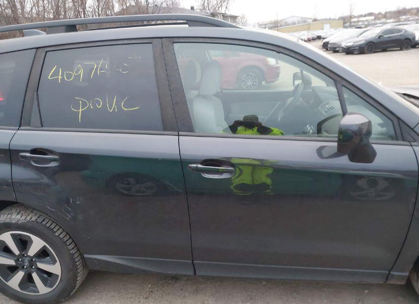 Photo 12 of 2017 Subaru Forester 2.5I PREMIUM (VIN JF2SJAEC8HH402765)