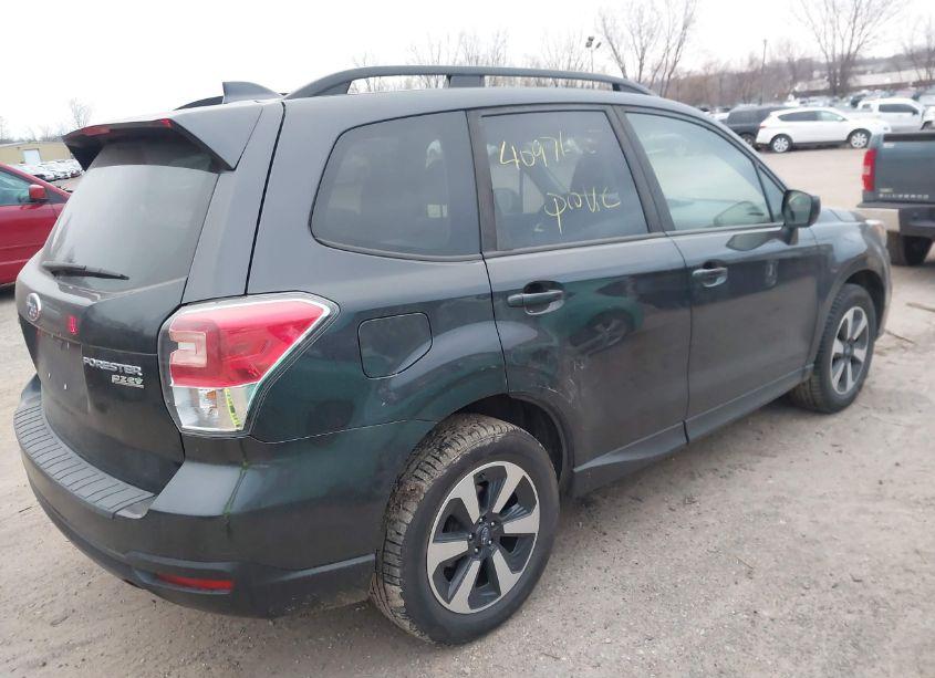 Photo 4 of 2017 Subaru Forester 2.5I PREMIUM (VIN JF2SJAEC8HH402765)