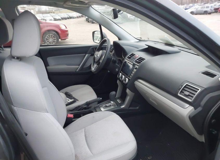Photo 5 of 2017 Subaru Forester 2.5I PREMIUM (VIN JF2SJAEC8HH402765)