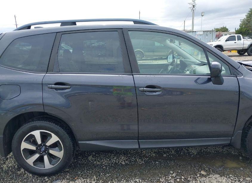Photo 13 of 2017 Subaru Forester 2.5I PREMIUM (VIN JF2SJAEC8HH412227)