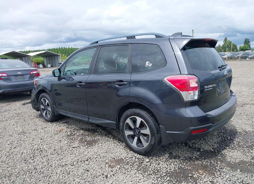 Photo 3 of 2017 Subaru Forester 2.5I PREMIUM (VIN JF2SJAEC8HH412227)